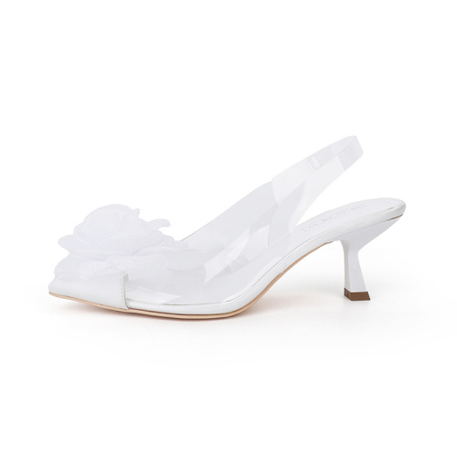 Women's low heels are comfortable and lightweight