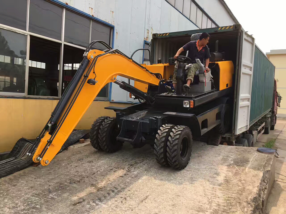 9.0 Tons Excavators Komatsu