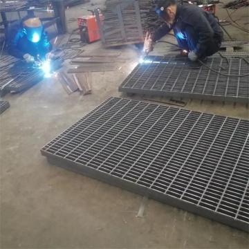 Outdoor Galvanized Steel Grating Floor Supplier