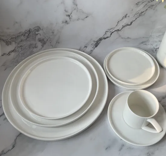 16-Piece Kitchen Dinnerware Set with Plates