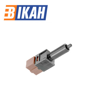 Brake Light Switch 25300-AT300 25300AT300 for Nissan