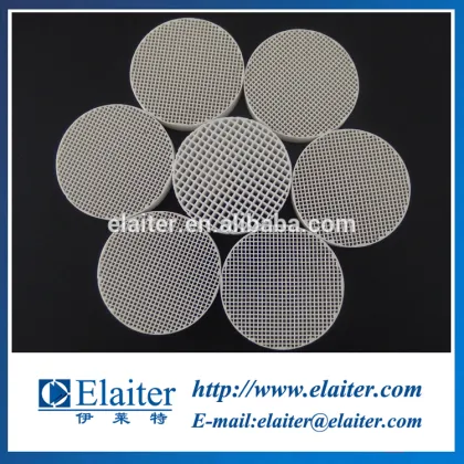 Cellular ceramic casting filter, ceramic honeycomb filter
