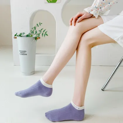 Stylish Smile Embroidered Ankle Socks