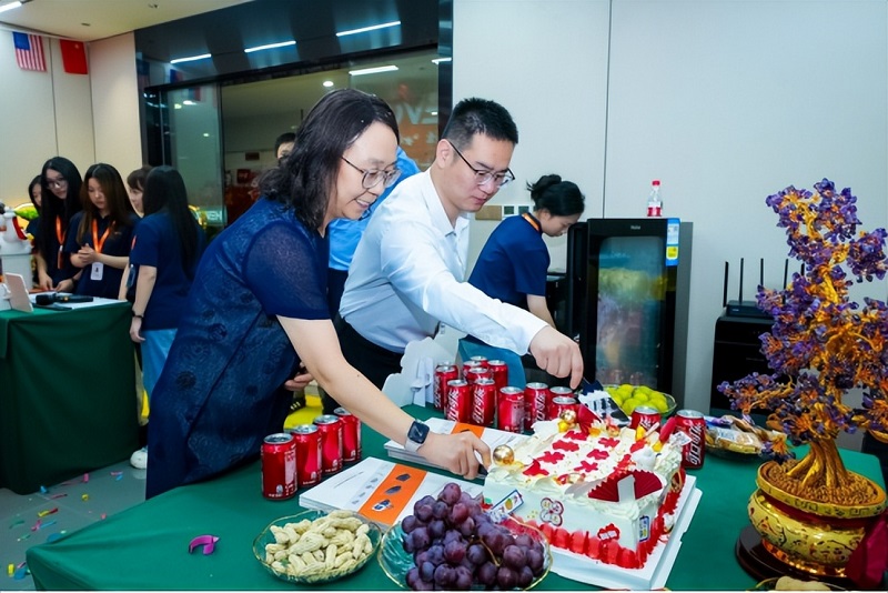 A New Path for Chinese Intelligent Manufacturing to Go Global: Brilliance HeYi's Globalization Strategy Takes Substantial Root in Chongqing