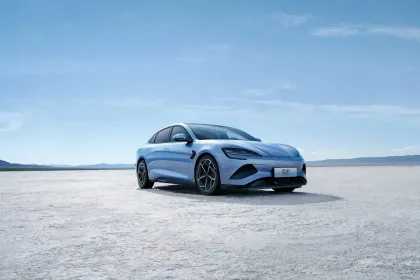 2024 BYD HaiBao Electric Sedan: Champion Performance Edition with 550km Range - New Energy Vehicle Release