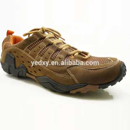lightweight and breathable men shoes for athletic