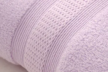 Thick Orchid Bath Towels Made of Long-Staple Yarn