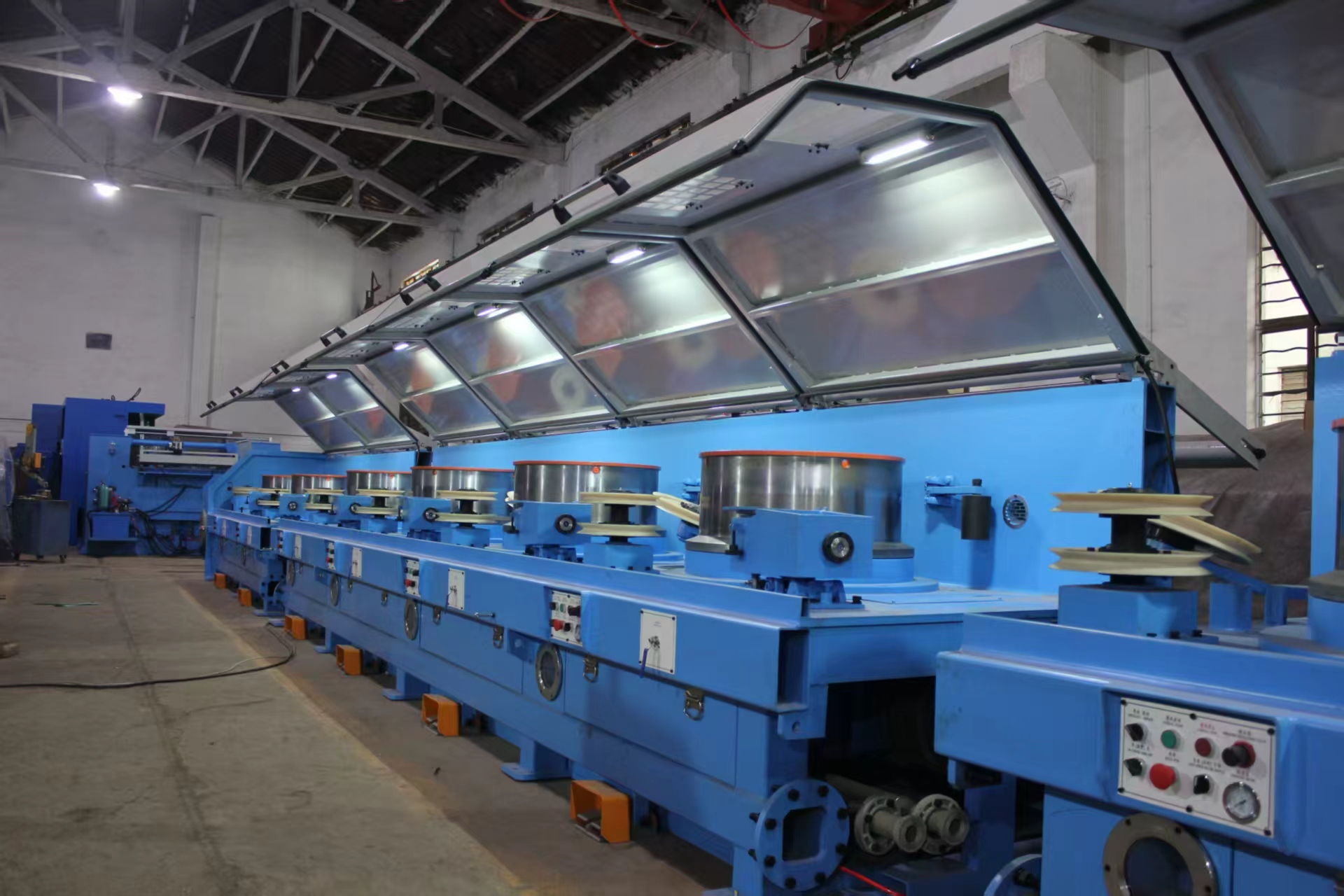 Equipos eficientes de producción de acero revestido de aluminio