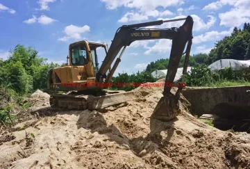 Used Mini Excavator Volvo Ec55b Crawler Excavator in Low Price