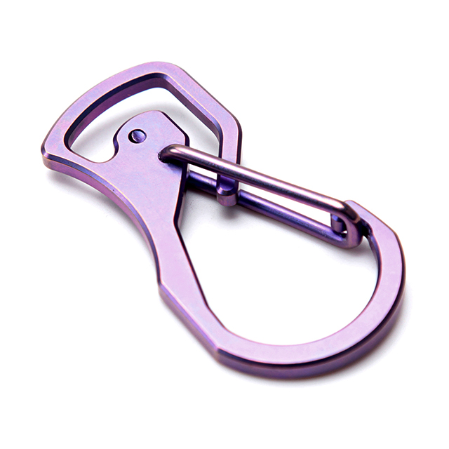 إكسسوارات في الهواء الطلق Titanium Carabiner Keychain للبقاء على قيد الحياة