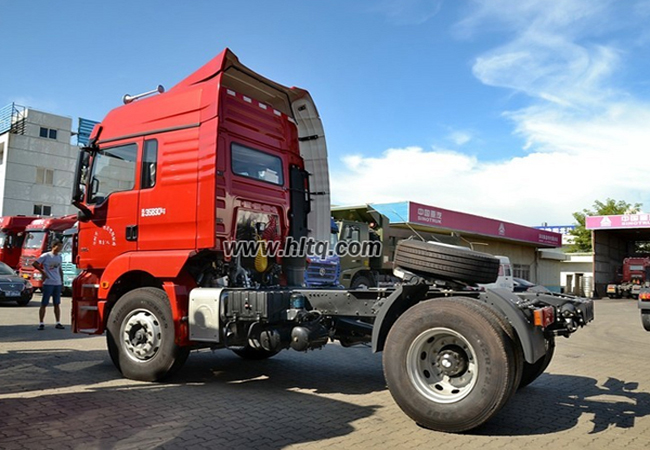 Tractor truck