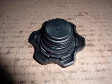 TAPPO DI RIEMPIMENTO CUMMINS 3968202