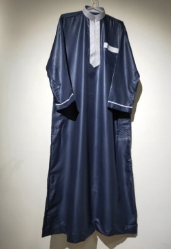 Navy blue qatari robe with Chinese collar