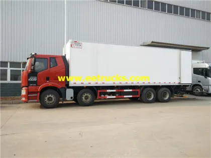 9.6m 8x4 Refrigerated Cold Room Van Trucks