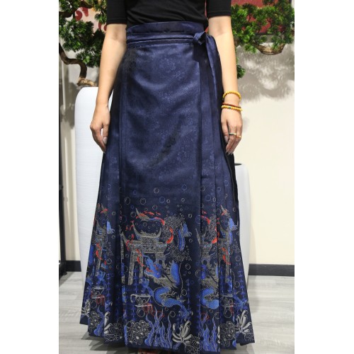 falda plisada azul oscuro