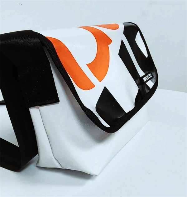 Kantong messenger PVC tahan air tahan lama Durable waterproof PVC messenger bag
