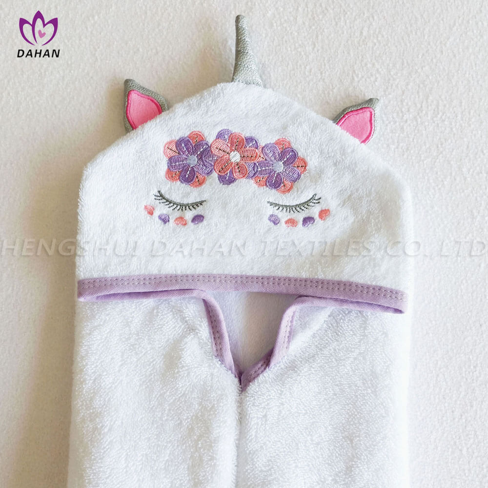 Ct79 100 Cotton Embroidered Baby Cloak Bath Towel 2