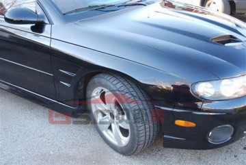 2004-2006 GTO D1 Fender in fibra di carbonio per Pontiac