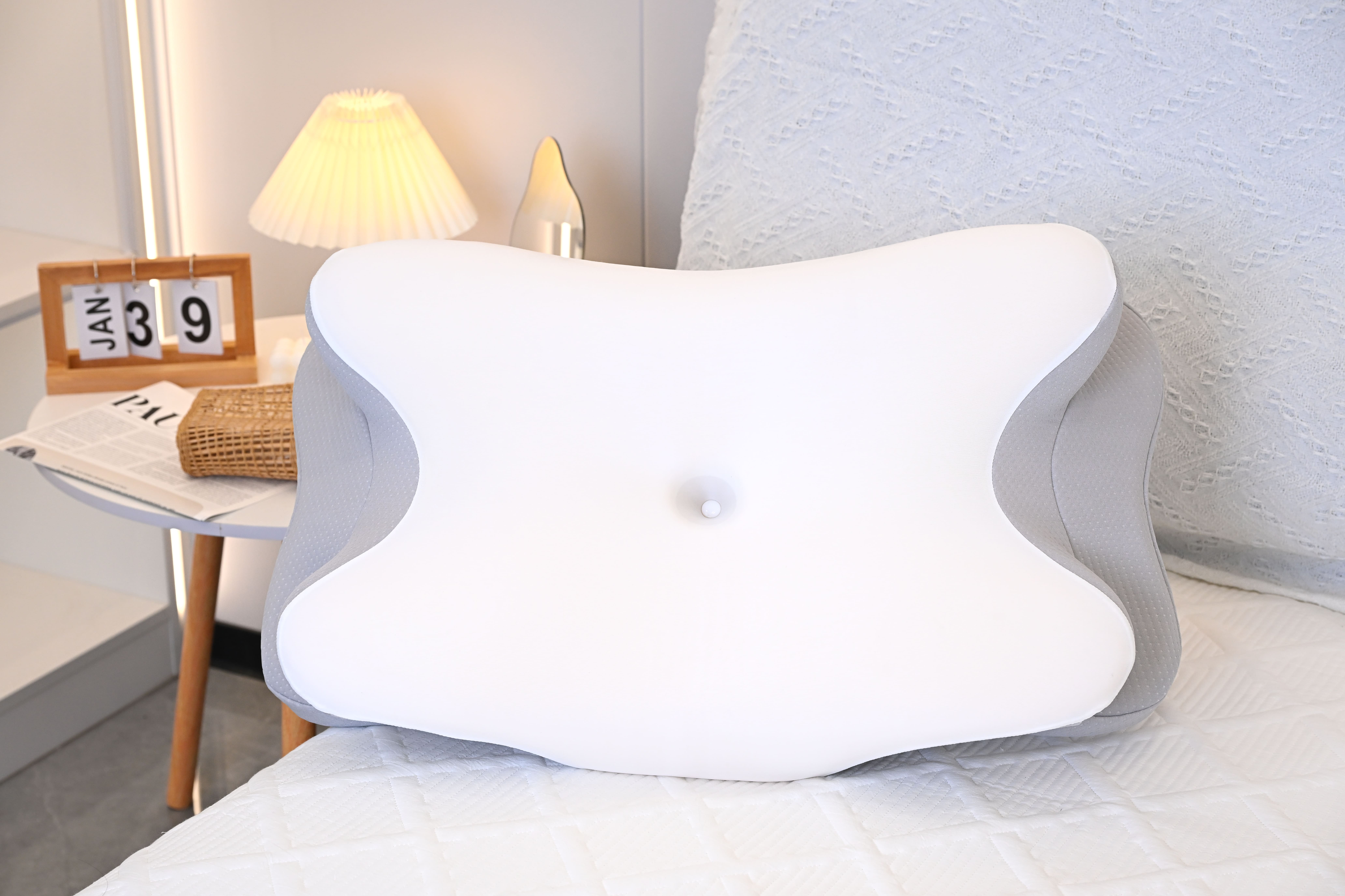 Cuscino di memoria a quattro angoli