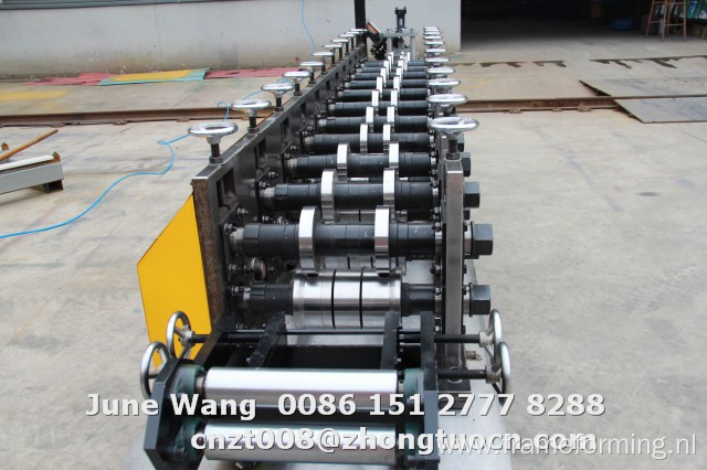 light keel C stud steel roll forming machine