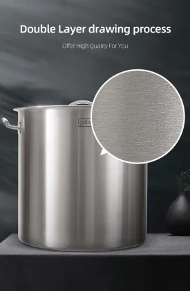 le creuset beauty stock pot