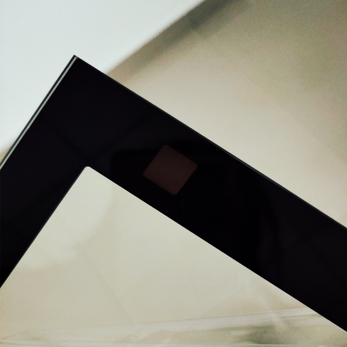 Vidro are de dupla face com serigrafia de seda