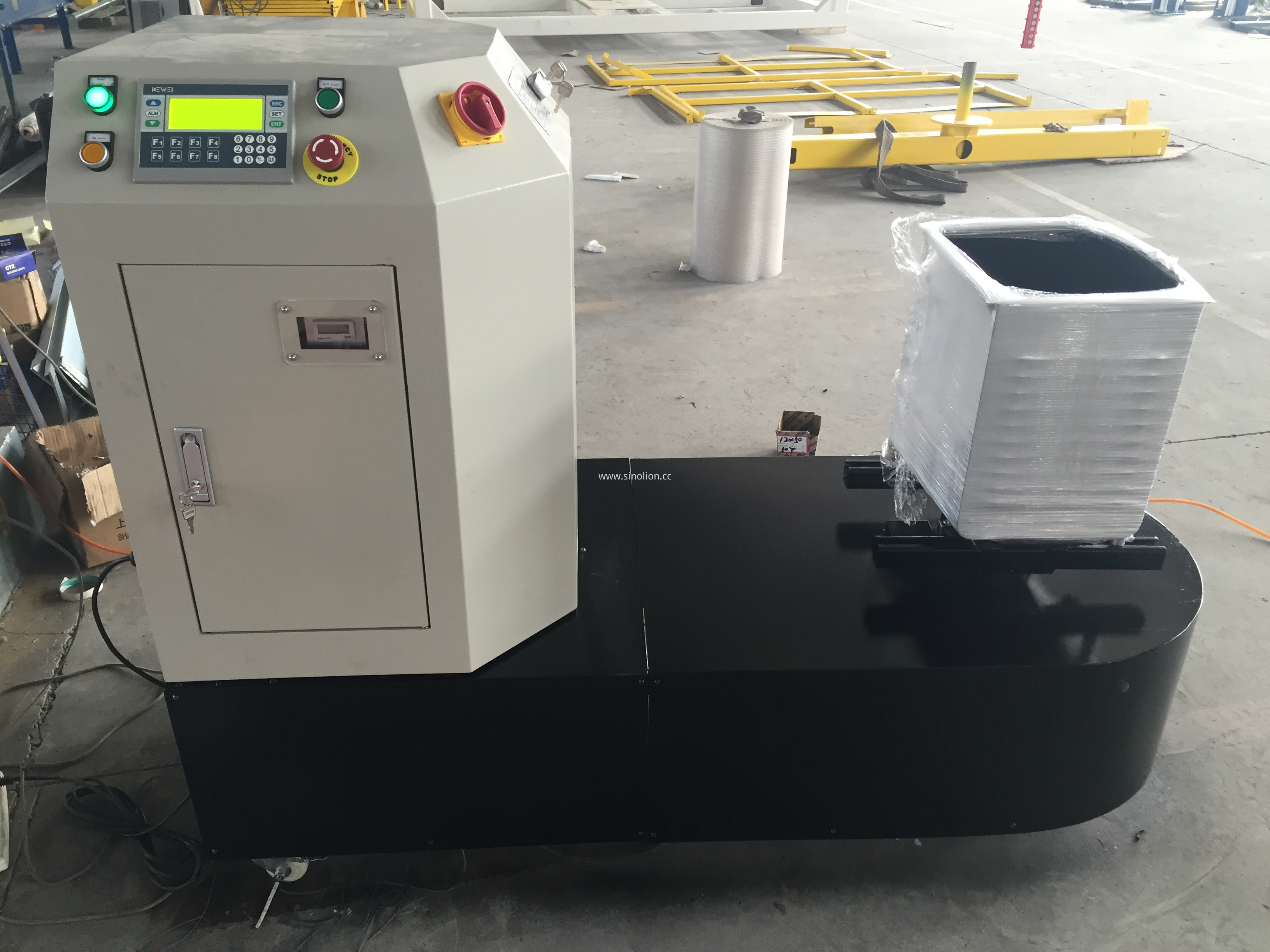 luggage wrapping machine