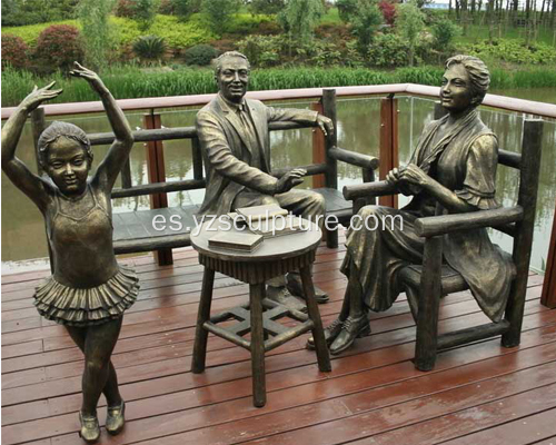 Escultura de bronce de familia para la venta