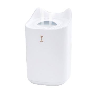 デュアルスプレーポートとカラフルなLEDライトを備えた2000ml USBエア加湿器