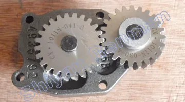 Factory supply 6BT5.9 engine parts lubricating oil pump 3941742