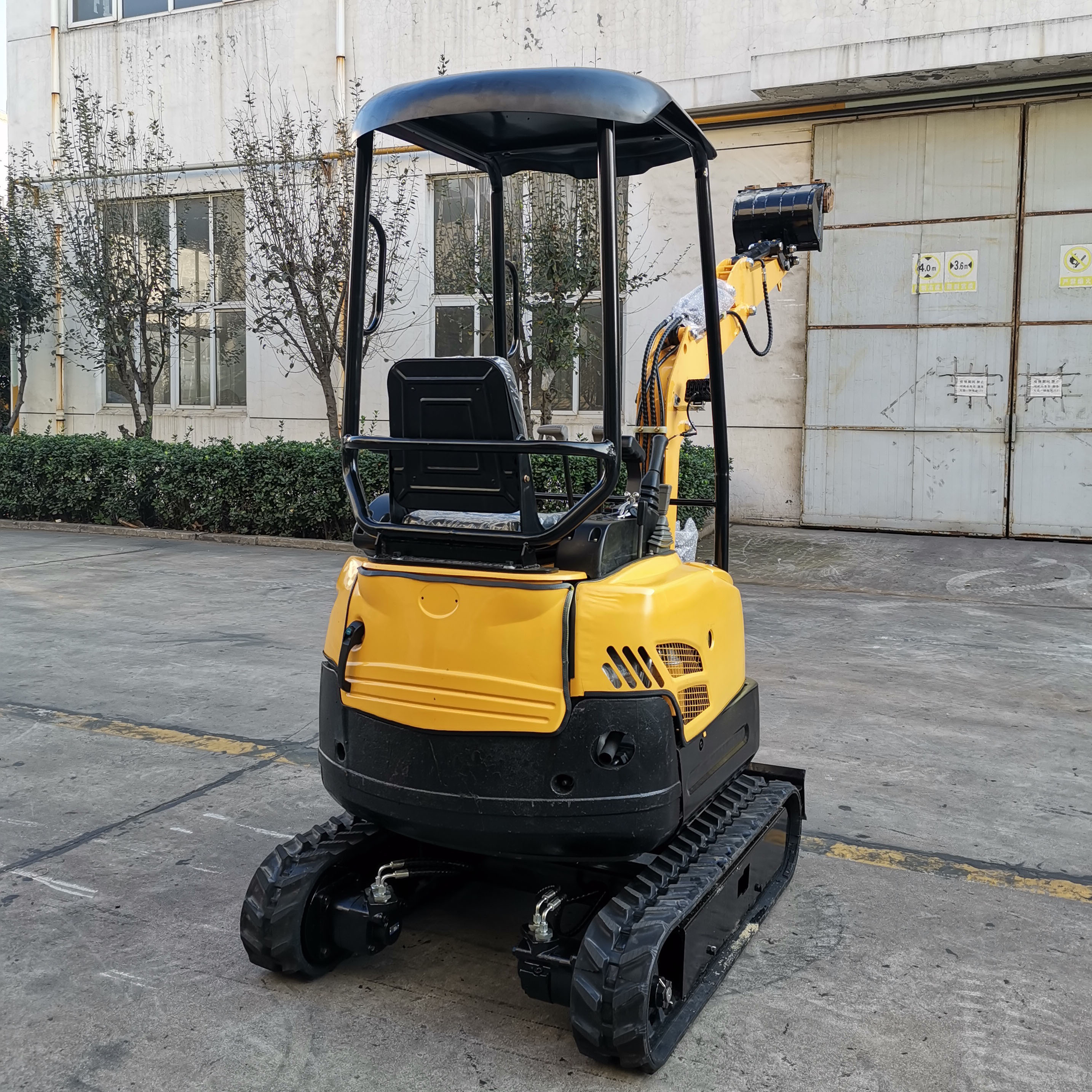 price of NM-E18 1.8t mini crawler excavator 2 ton 1.8 ton mini pelle excavator mini digger with the CE certificate