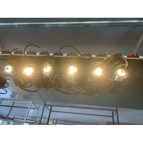 Luces submarinas LED para la decoración de la piscina