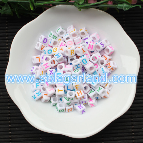 Acryl Kunststoff lose Alphabet Buchstaben Perlen quadratische Würfel Form 6 * 6MM