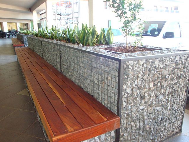 Декоративная коробка Gabion для стола и стула