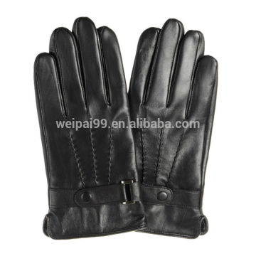 Classic style buckle decoration black men sheepskin touch screen leather gloves