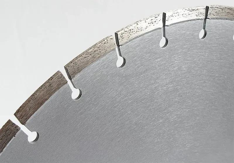 Laser-Welded Segmented Diamond Saw Blade for Cured Concrete and Hard Materials