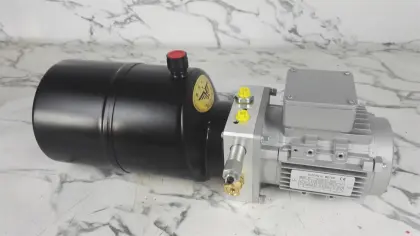 Hydraulic power unit for boarding axle