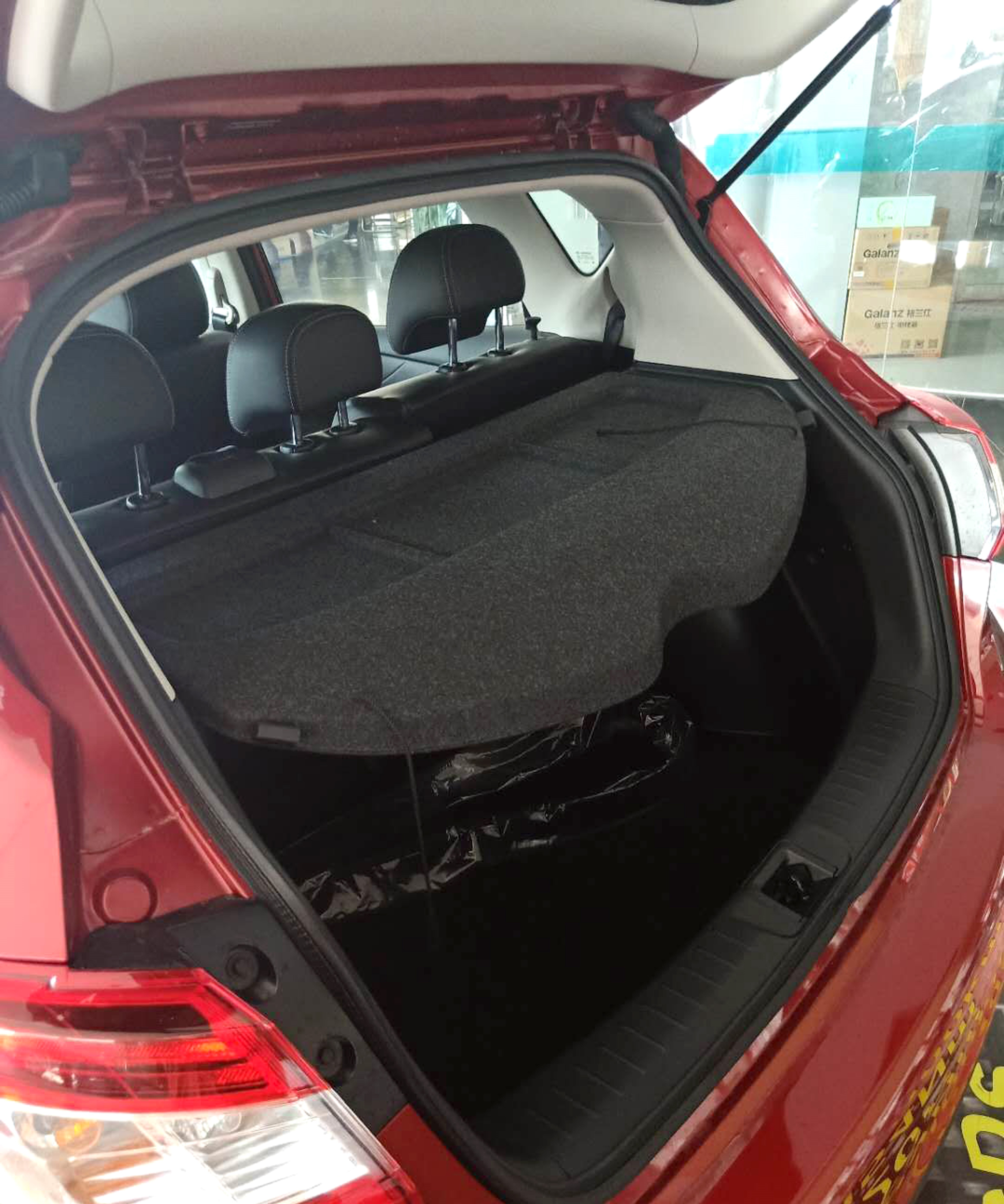 Rear Trunk Cover Shelf For Hatchback