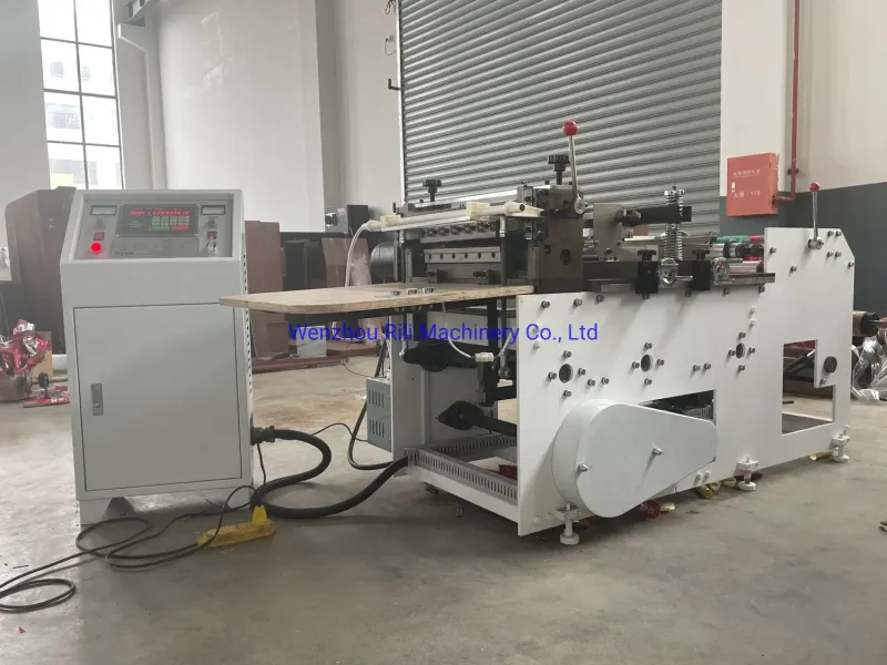 High Speed Shrink Sleeve Film Cutting Machine