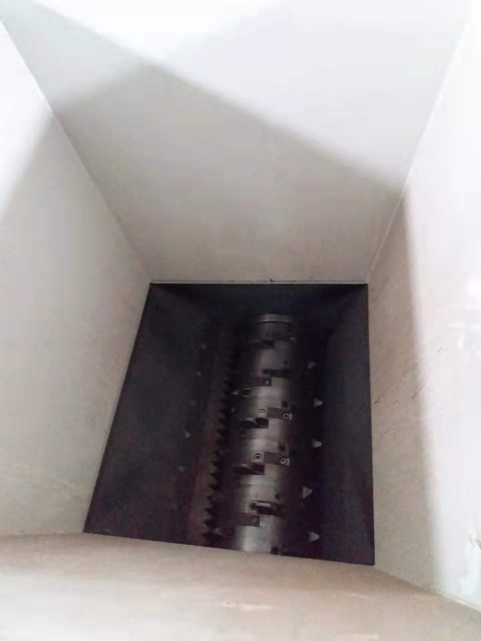 Steel Metal Chippings Filings Recycling Shredder Machine