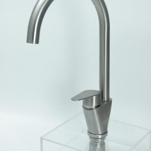 Popular Bathroom Faucet Industrial Basin Water Taps Torneiras Gold Basin Mixer