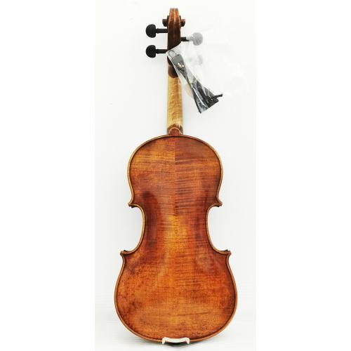 Violines de madera maciza de abeto