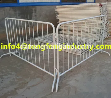 Galvanized crowd control barrier fence or PVC coated control barrier fence
