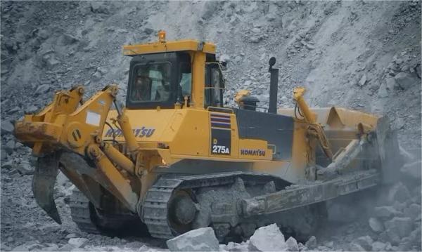 KOMATSU D275A bulldozer