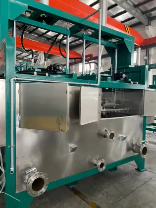 Double-cylinder double-station feeding forming machine