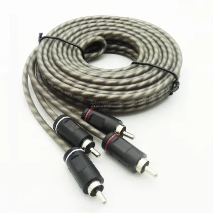 High-Quality Alpine Stereo Subwoofer with RCA to USB and XLR Armored Cable for Car Audio Systems