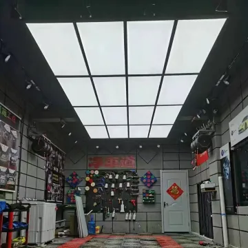 Hexagon LED Light Lamp with Honeycomb Shape for Car Detailing Shop Ceiling
