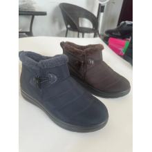 Warm snow boots are lightweight and cold resistant