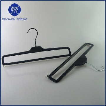 2016 the latest factory price HIPS plastic clothes hanger in china