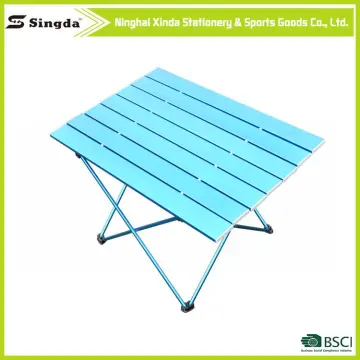 Aluminium folding table